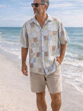 Pierre Cardin Vintage Button Up Shirt 100% Cotton Retro Tile Print Short Sleeve